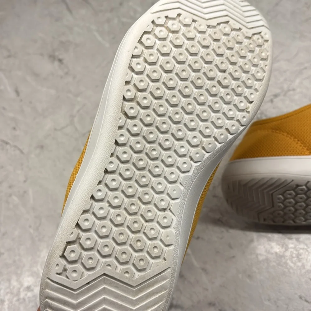 🌹HOST PICK🌹Whitin  Women’s Sneakers - Picture 10 of 12